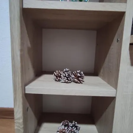 Vikendica Vrtaca- Odvracenica