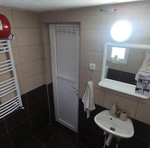 Vikendica Vrtaca- Odvracenica * Novi Pazar