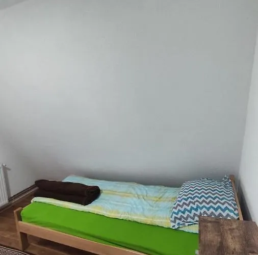 Vikendica Vrtaca- Odvracenica *